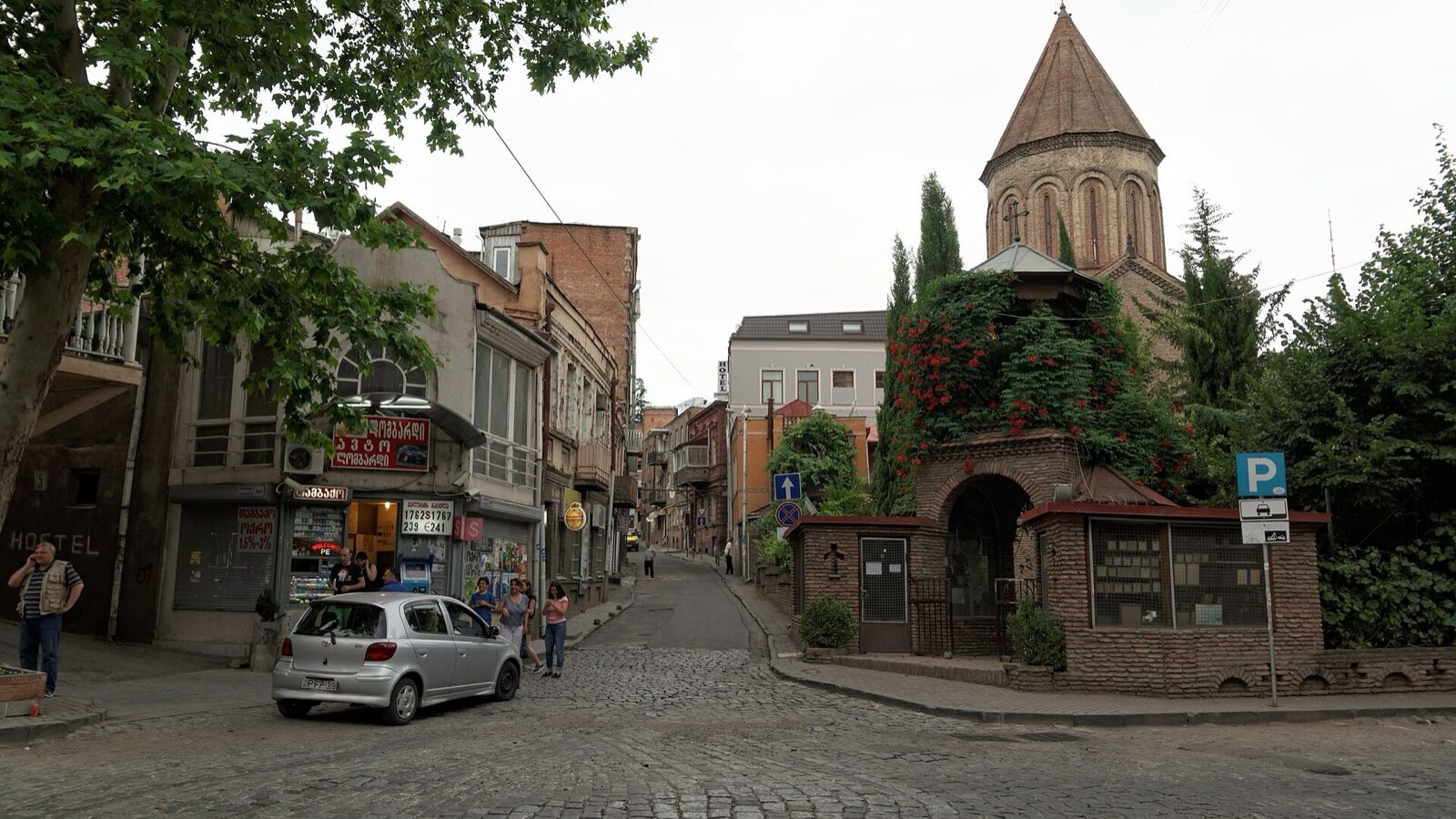 Ulice ve starém městě v Tbilisi, Gruzie