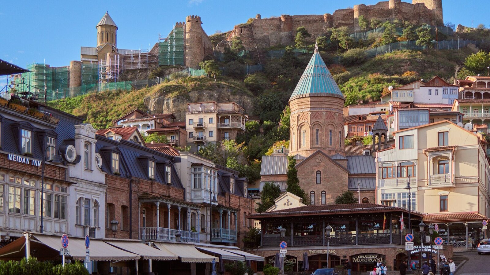 Náměstí Meidan a pevnost Narikala v Tbilisi, Gruzie